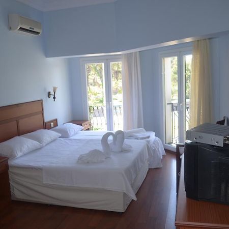 Silva Hotel Ayvalı Buitenkant foto