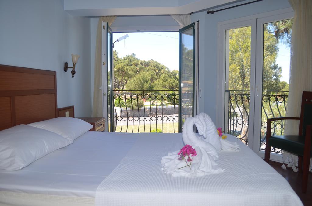 Silva Hotel Ayvalı Buitenkant foto