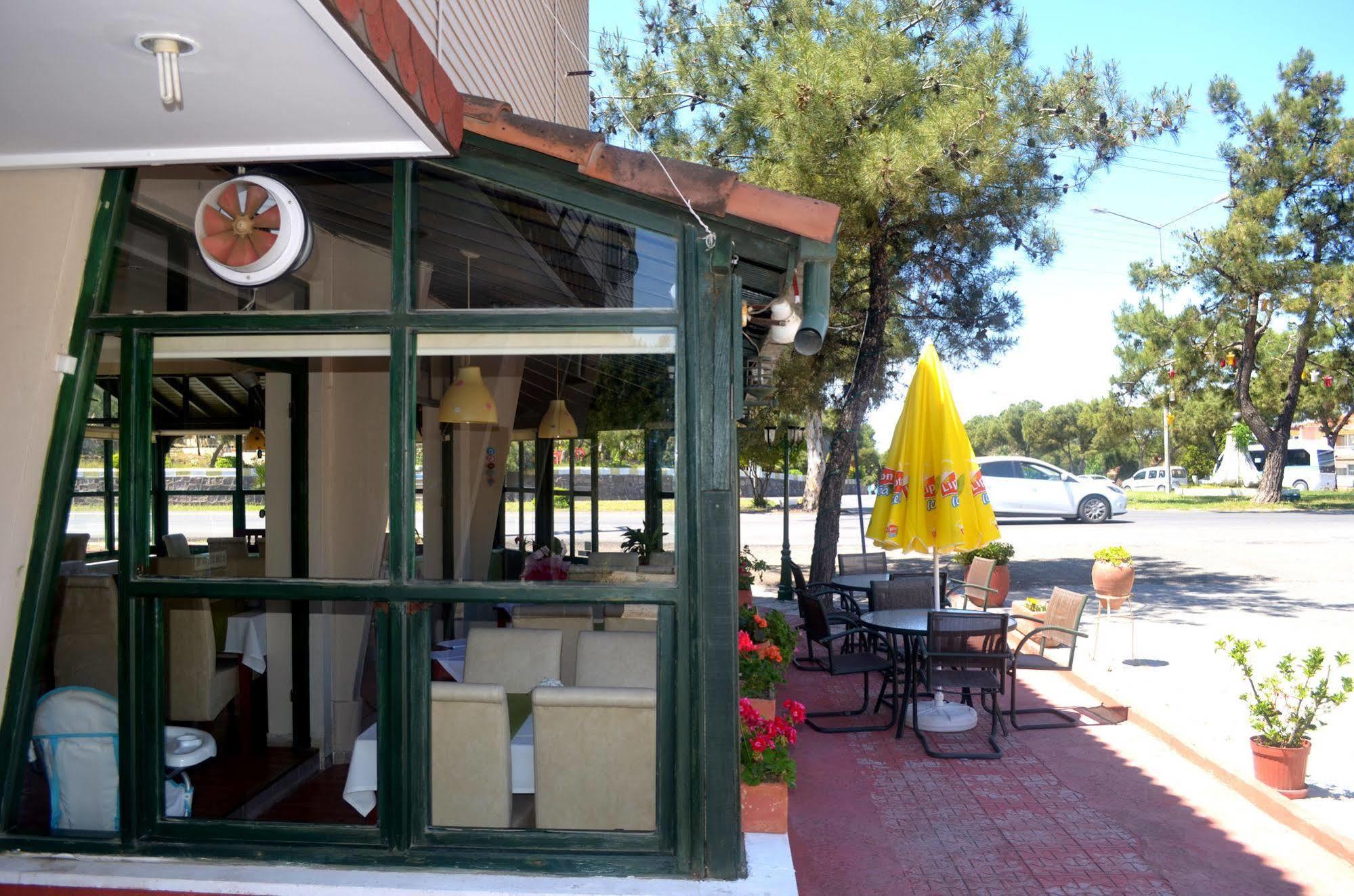 Silva Hotel Ayvalı Buitenkant foto