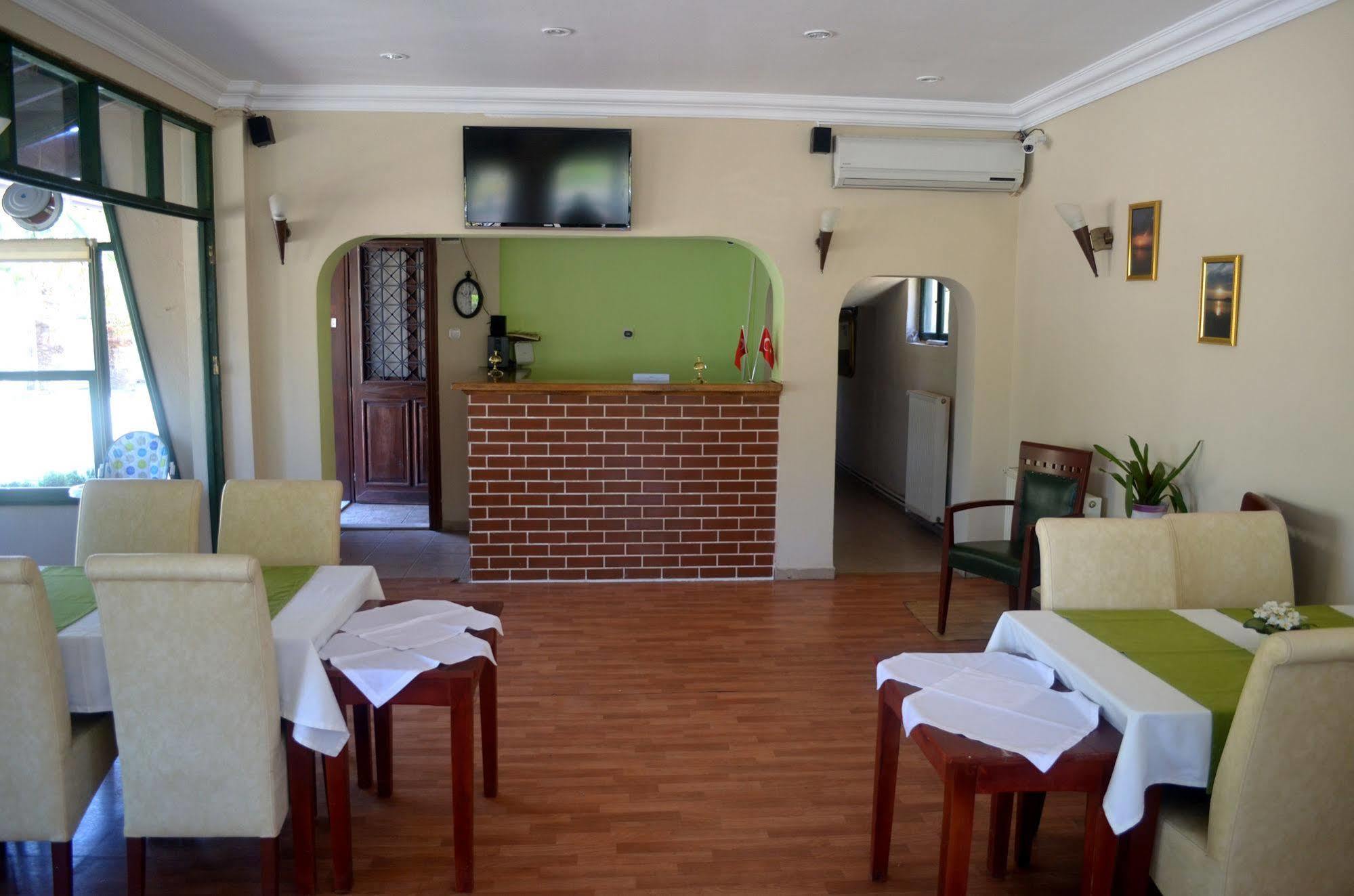 Silva Hotel Ayvalı Buitenkant foto