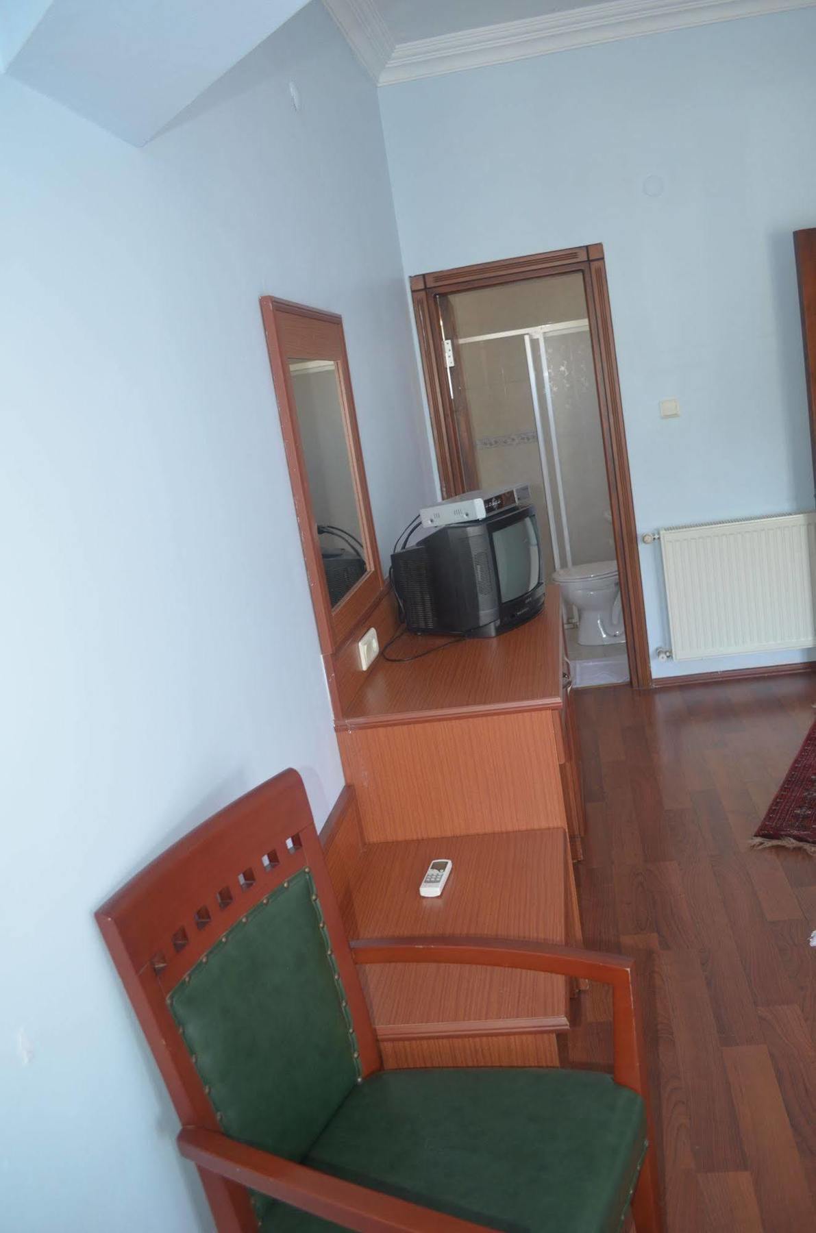 Silva Hotel Ayvalı Buitenkant foto