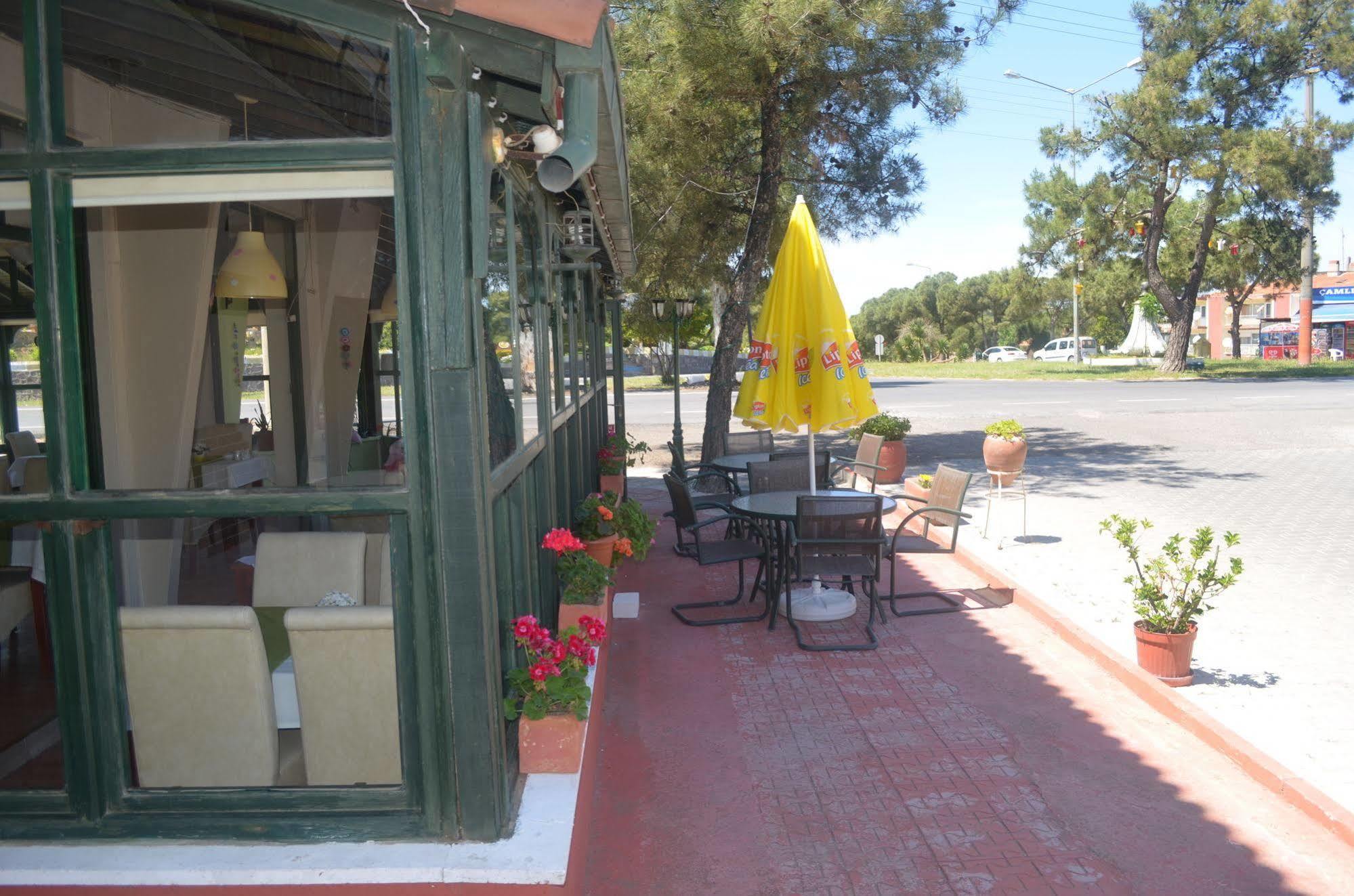 Silva Hotel Ayvalı Buitenkant foto
